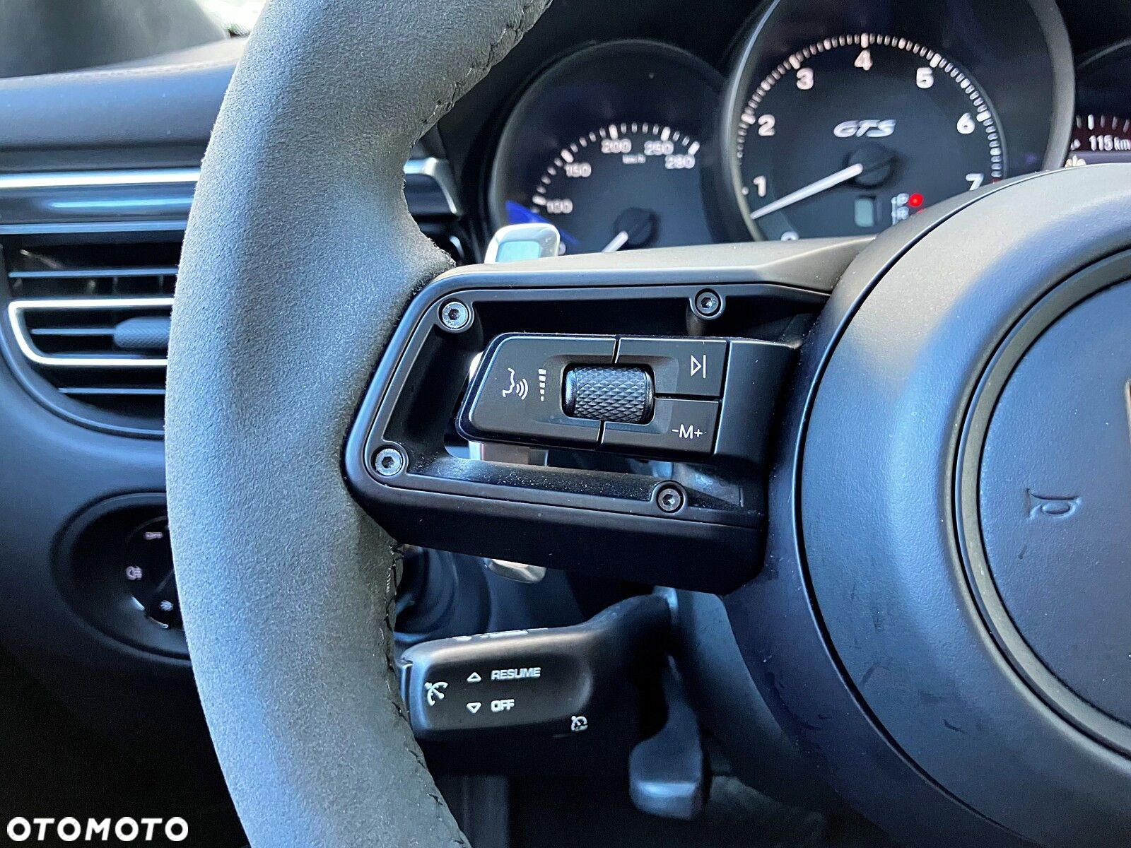 Porsche Macan - 28