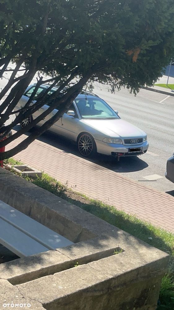 Audi A4 Avant 1.8T - 12