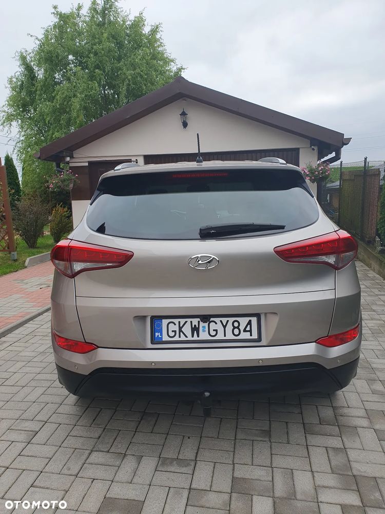 Hyundai Tucson 1.7 CRDI BlueDrive Classic 2WD - 5