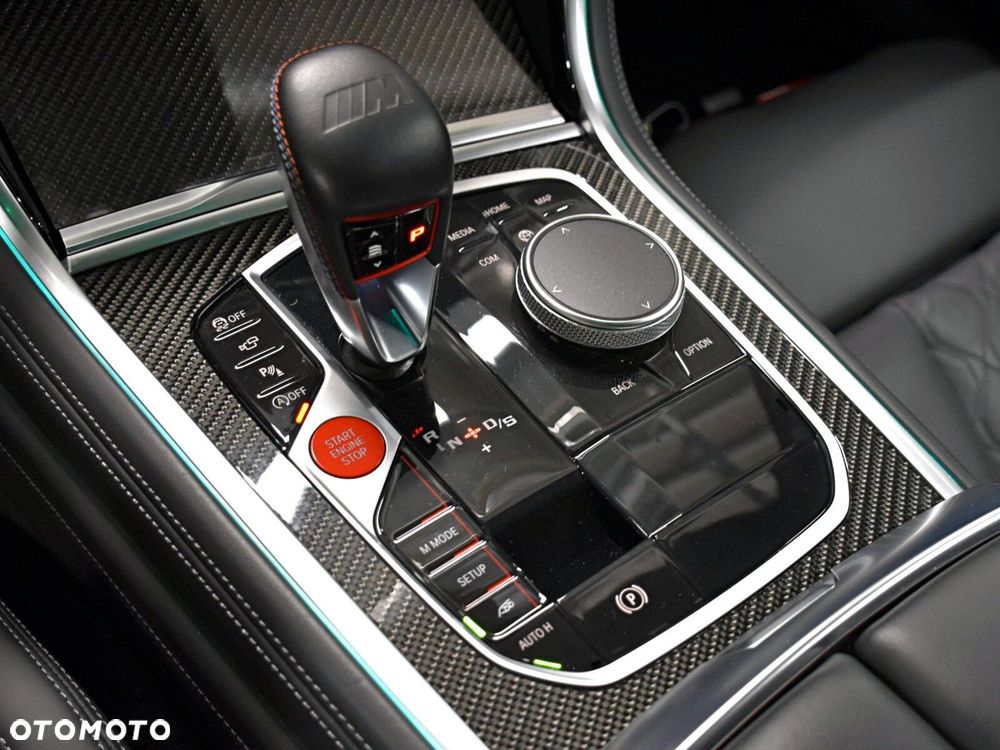 BMW M8 Competition - 22