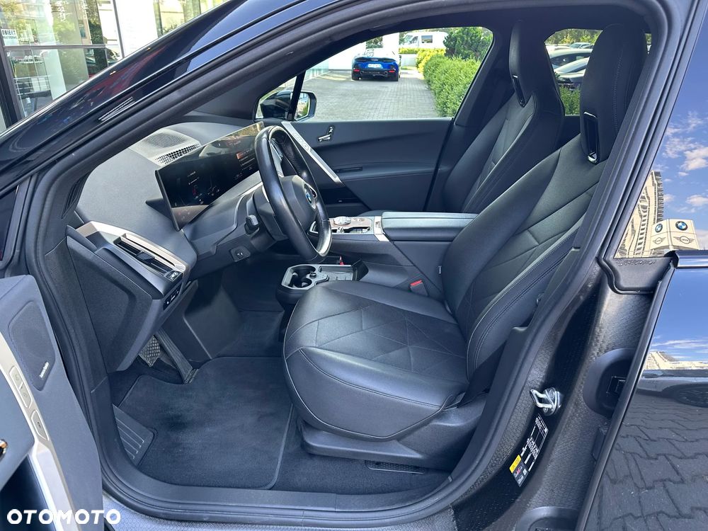 BMW iX xDrive40 76.6kWh Essence - 7