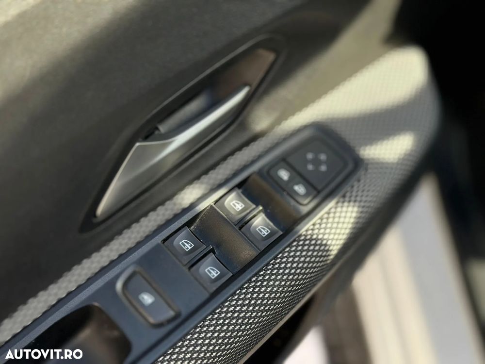 Dacia Logan TCe 90 MT6 Expression - 9