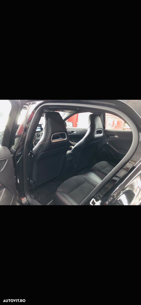 Mercedes-Benz GLA 220 CDI 4Matic 7G-DCT AMG Line - 11