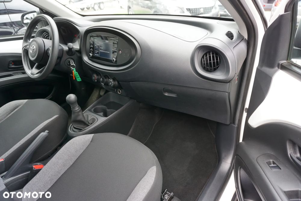 Toyota Aygo X 1.0 VVT-i Selection - 17