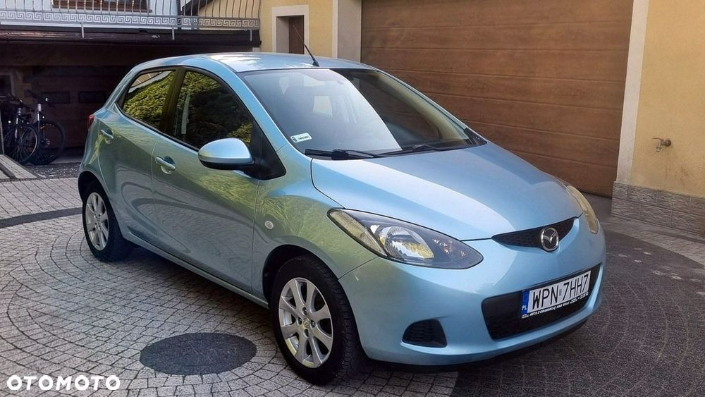 Mazda 2 - 7