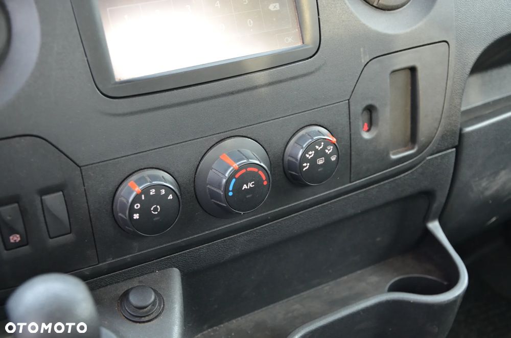 Renault MASTER PAKA LAWETA - 17