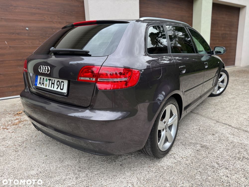 Audi A3 Sportback 2.0 TDI DPF S line Sportpaket - 8