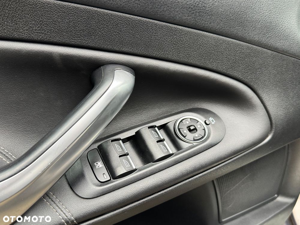 Ford Mondeo 1.6 Eco Boost Titanium - 20