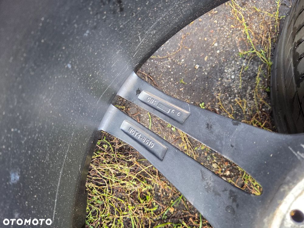 Koła letnie Felgi aluminiowe Motec MCT4-8519 19 Cali 8.5Jx19H2 5x112 ET 45 57,1 255/35R19 96Y Dot 4822 2022 Rok Continental ContiSportContact 5P - 19