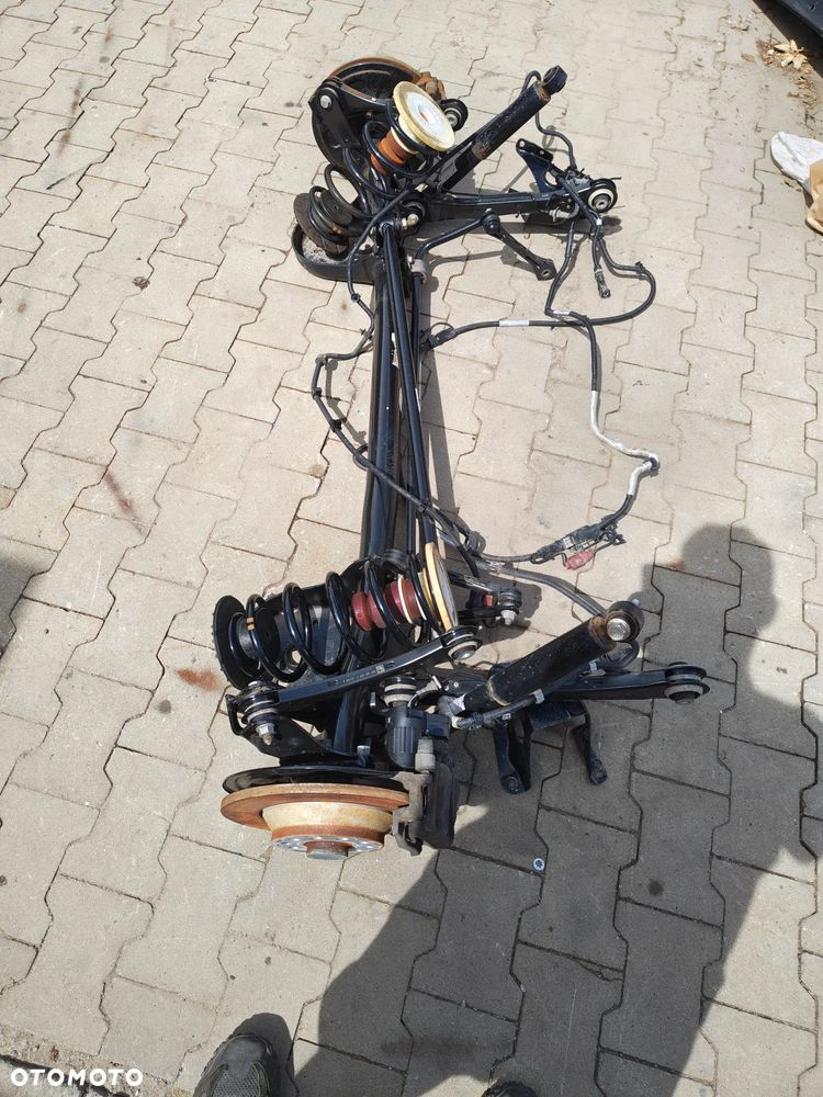 VW CADDY 2K7 belka zawieszenie tył komplet sanki 5R3501101 - 1