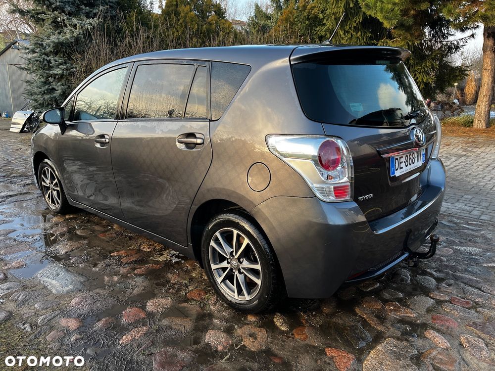 Toyota Verso 1.6 D-4D 5-Sitzer Start/Stop Executive - 3