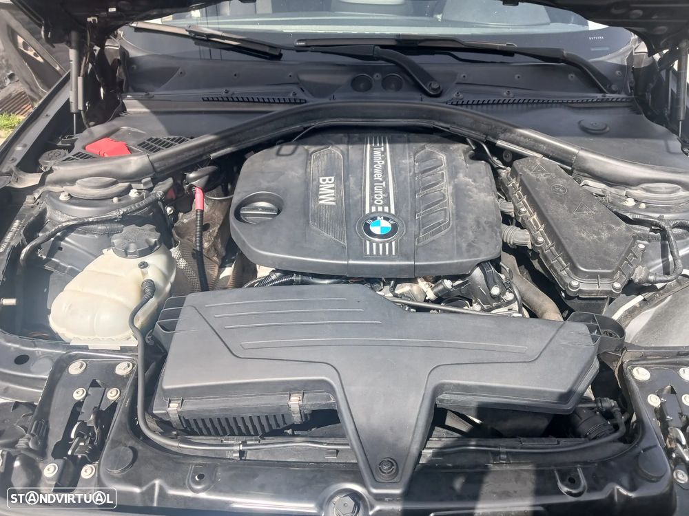 BMW 116 d Sport Line - 26