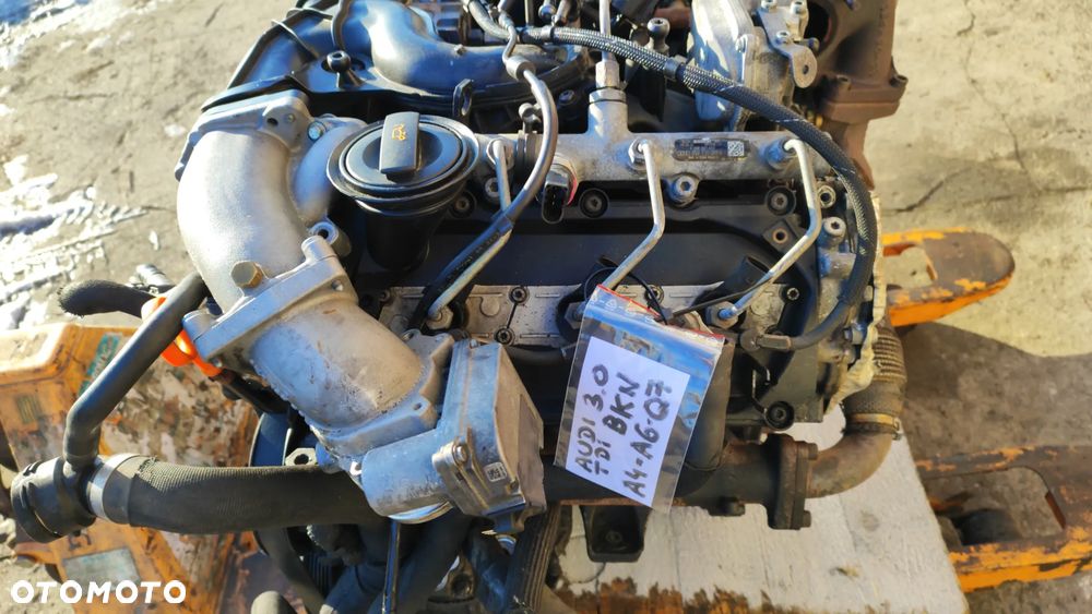 silnik kompletny 3.0 TDI BKN 204KM do Audi A4 B7 04-08r Audi A6 C6 04-08r, Q7 -po postoju kręci nie odpala, wcześniej odpalał bez problemu. - 7