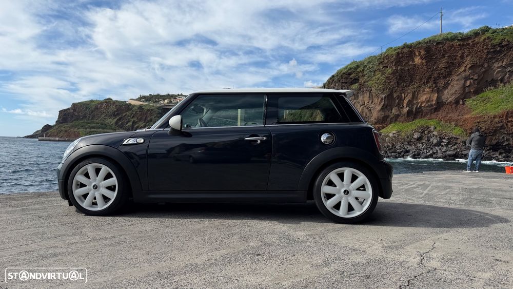 MINI 3 Portas Cooper S - 2