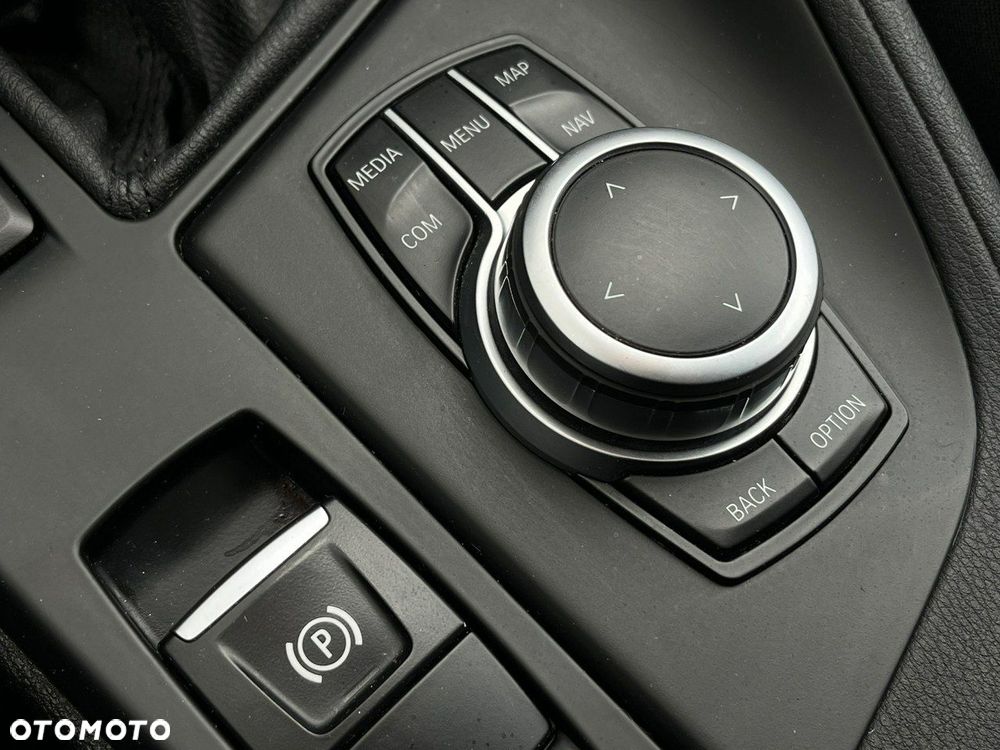 BMW X1 xDrive25e Advantage - 23