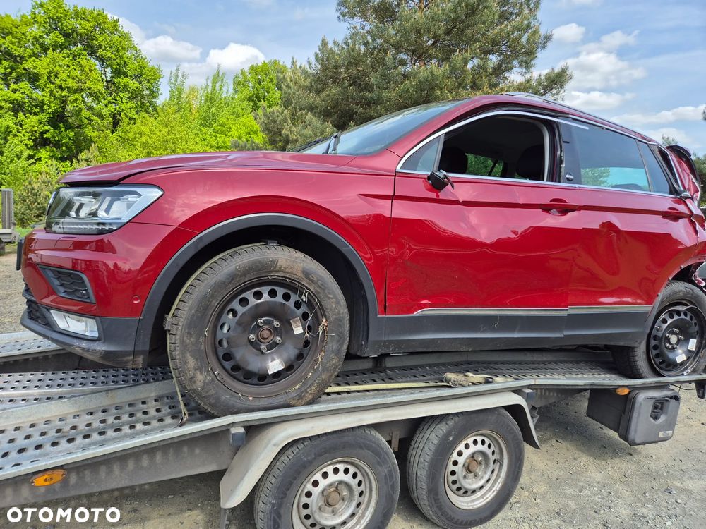 Tiguan 5n1 2018 1,4 manual na części,dokumenty. Kolor LA3QL - 7