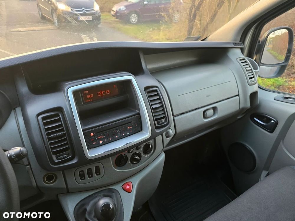 Renault Trafic Combi L1H1 - 10