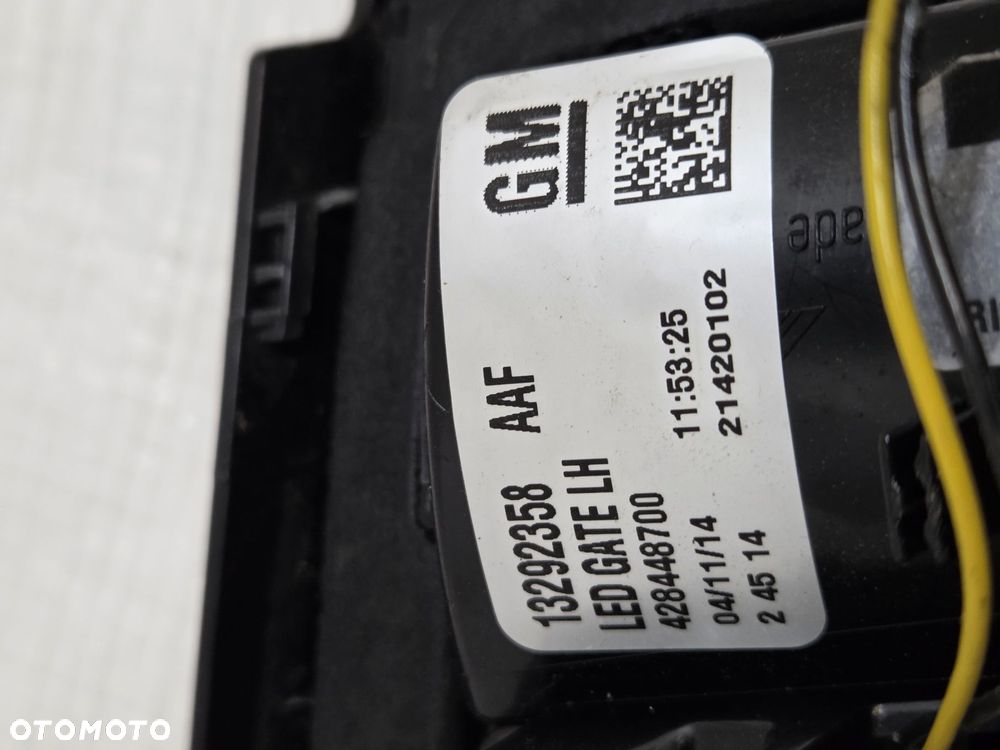 OPEL ZAFIRA C  LAMPA TYŁ LEWA 13292358 LED - 10