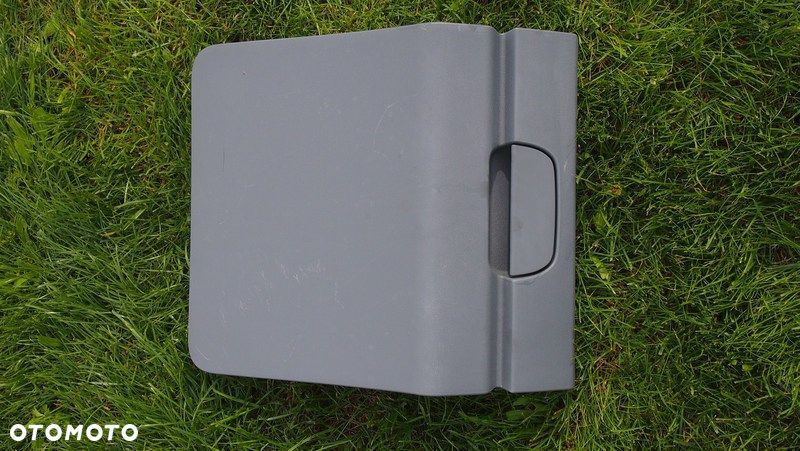 uchwyt klips dokumenty iveco daily 06-11 oryginał - 2