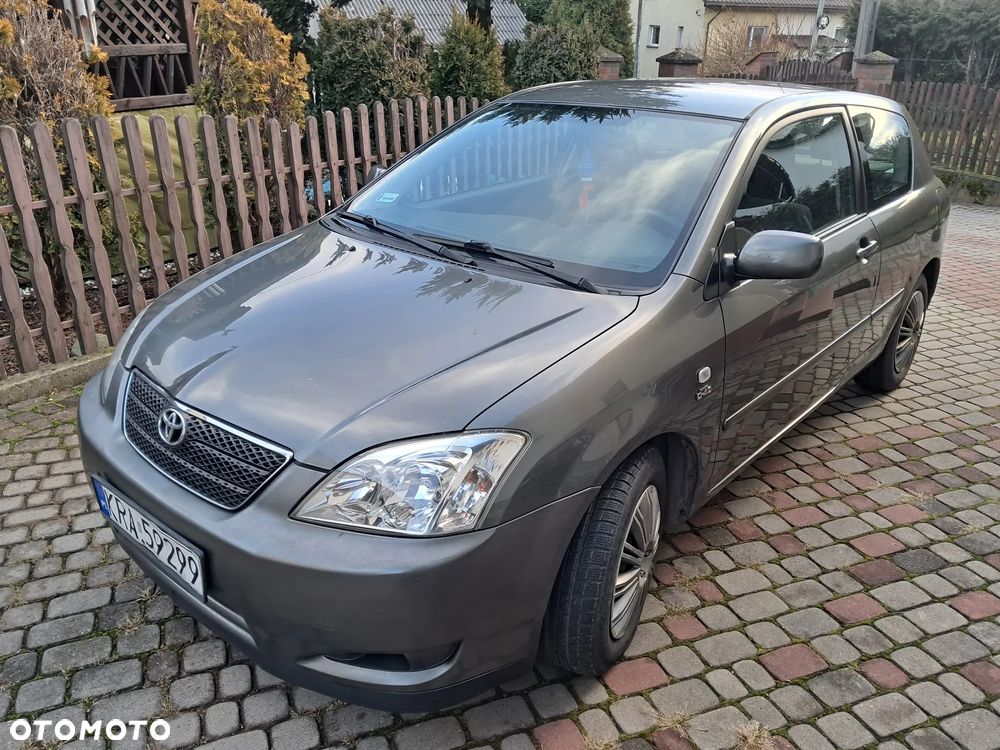 Toyota Corolla 2.0 D-4D Terra - 1