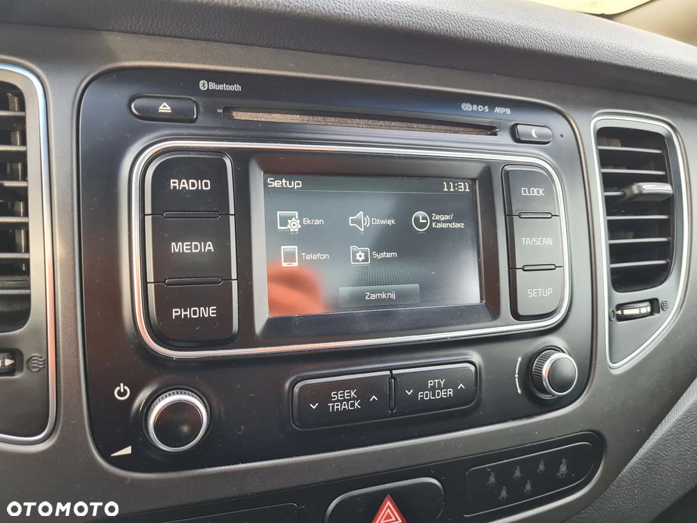 Kia Carens 1.7 CRDi 115 Dream-Team Edition - 12