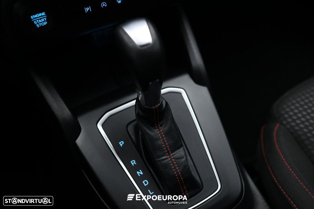 Ford Focus SW 1.0 EcoBoost Hybrid Aut. ST-LINE - 25