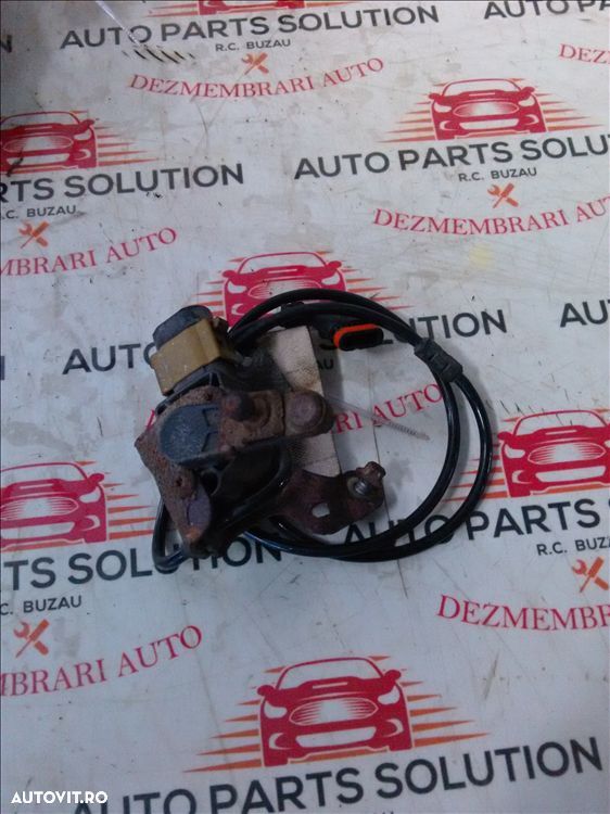 cantar far mercedes benz e class c207 an fabr. 2011 - 1