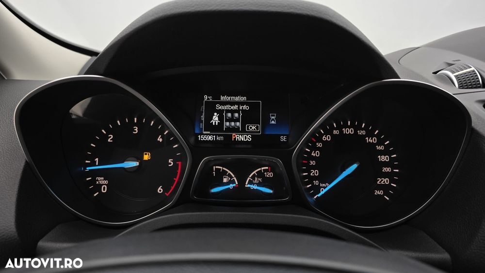 Ford Kuga - 16