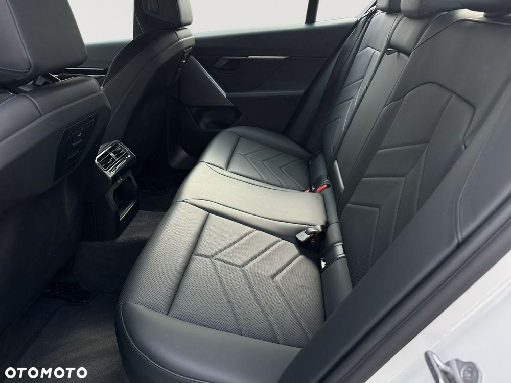 BMW Seria 5 520d mHEV M Sport - 22