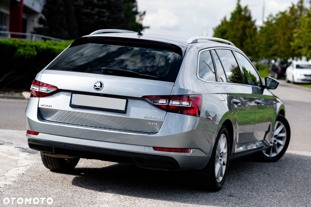 Skoda Superb 2.0 TDI 4x4 L&K DSG - 14