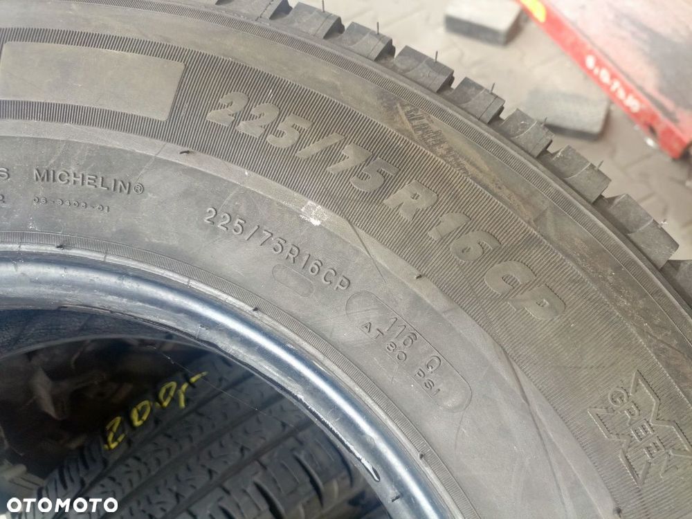 Opony letnie 225/75/16c Michelin - 7