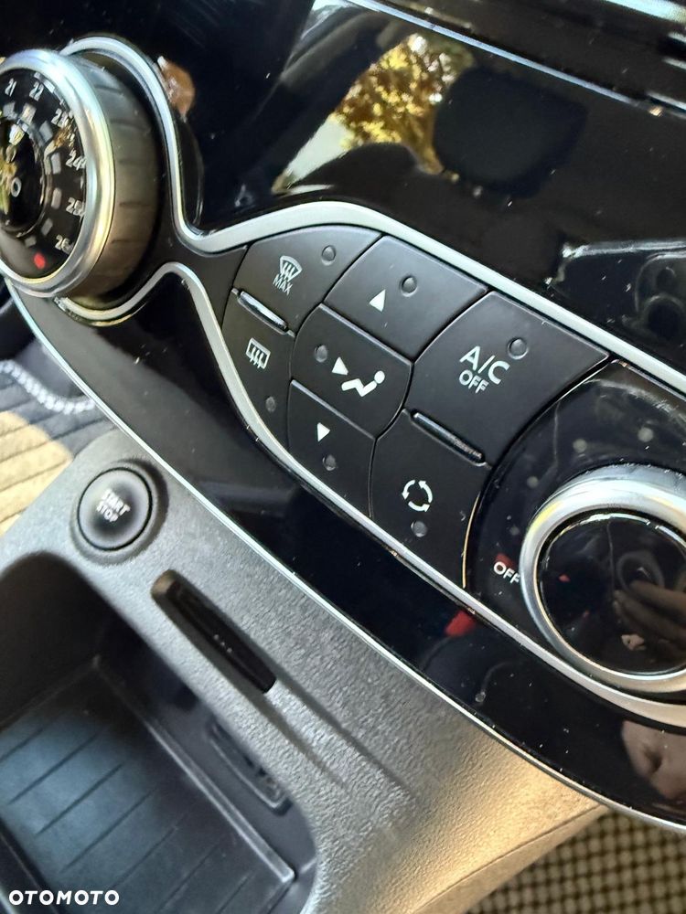Renault Captur 0.9 Energy TCe XMOD - 39