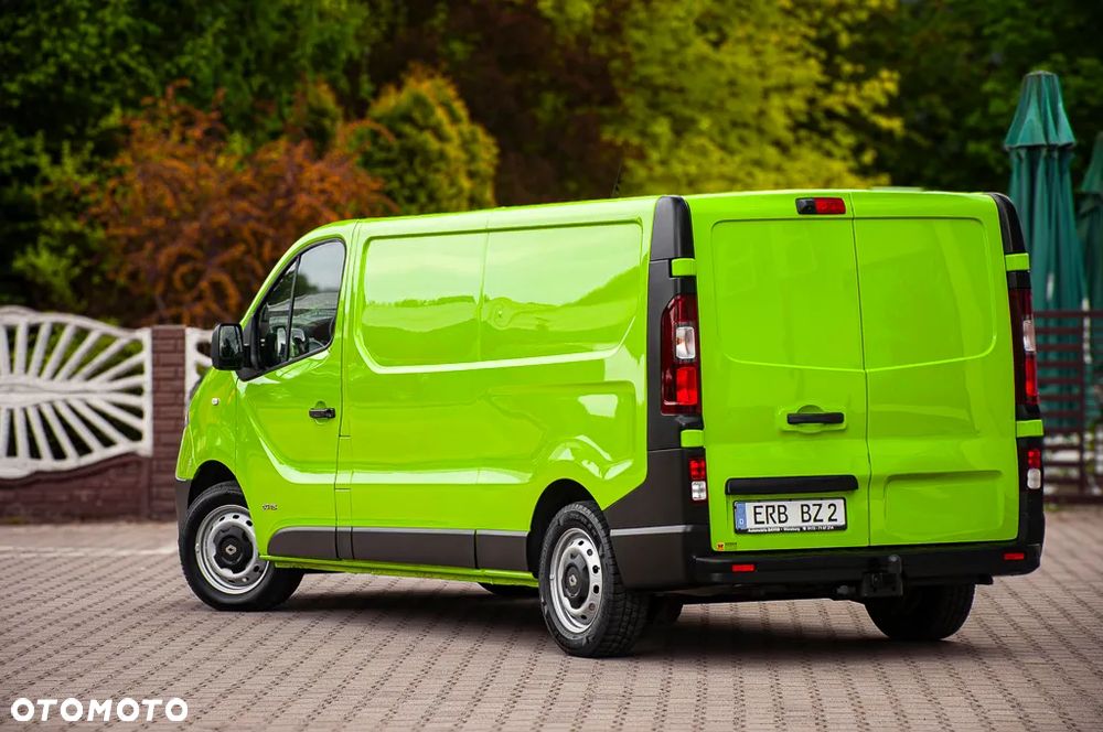 Renault Trafic - 16