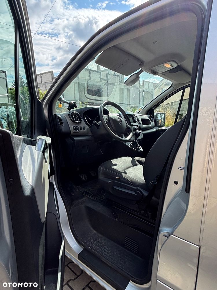 Renault Trafic - 6