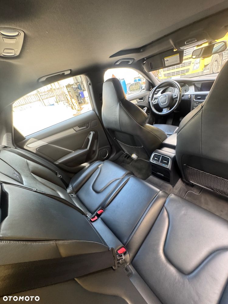Audi S4 Limousine ver-3-0-tfsi-quattro-s-tronic - 17
