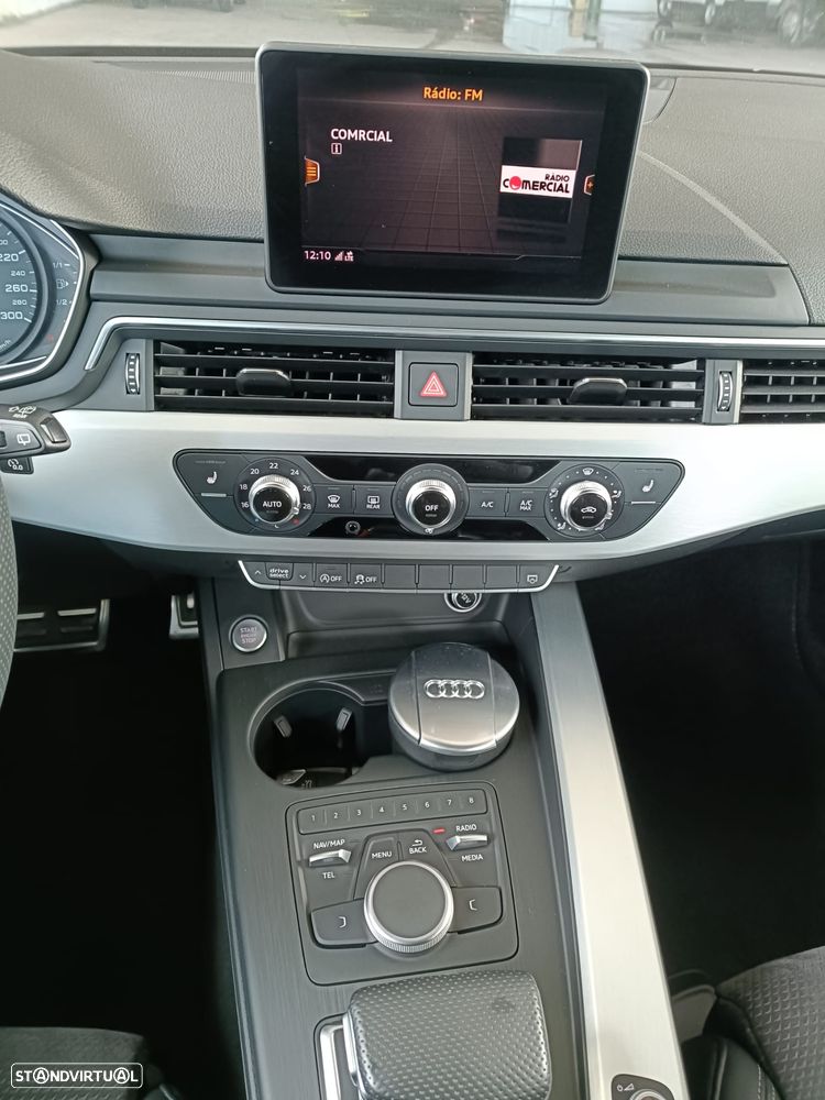 Audi A4 Avant 40 TDI S tronic S line - 22