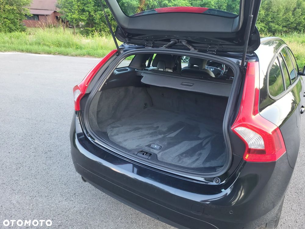 Volvo V60 D3 Momentum - 7