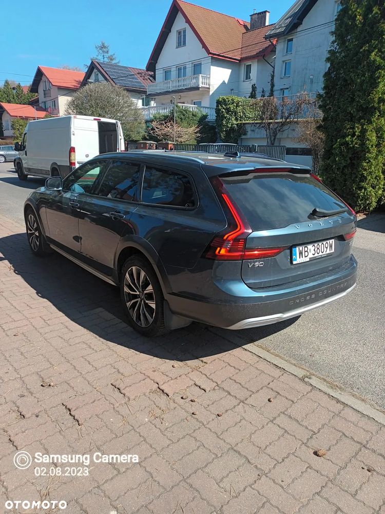 Volvo V90 D5 AWD Momentum Pro - 4