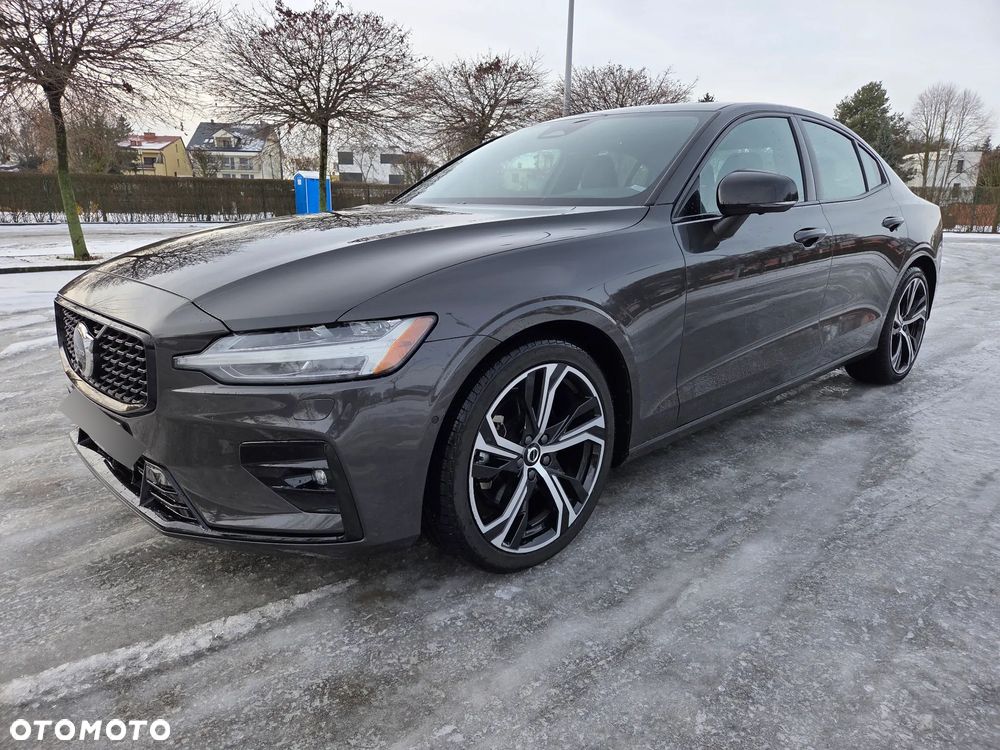 Volvo S60 B5 B AWD Ultimate Dark - 26