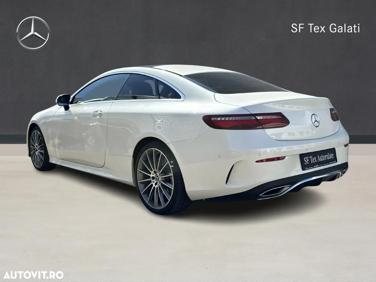 Mercedes-Benz E 400 Coupe 4MATIC Aut. - 11