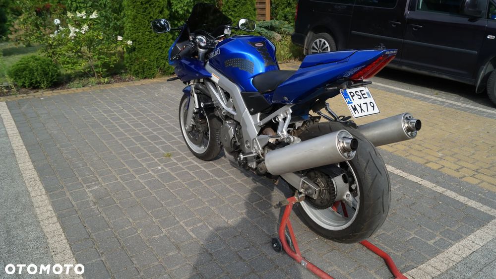 Suzuki SV - 9