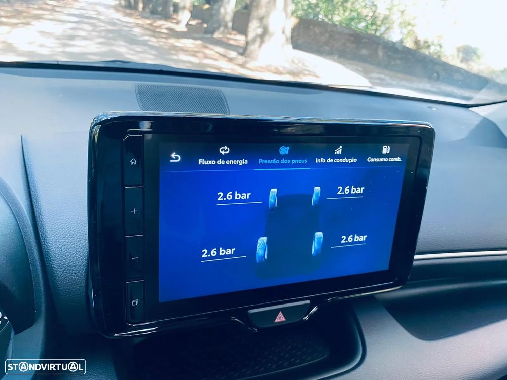 Mazda 2 1.5 L Hybrid VVT-i Exclusive-Line - 32