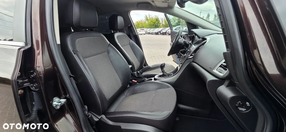 Opel Astra - 33