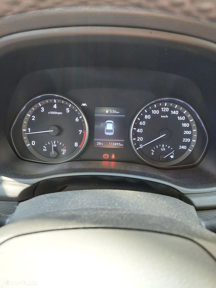 Hyundai i30 1.5 110CP 5DR M/T Comfort - 4