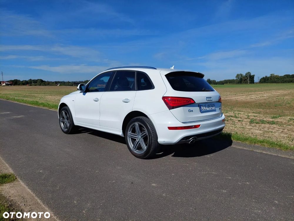 Audi Q5 2.0 TDI Quattro Design S tronic - 36