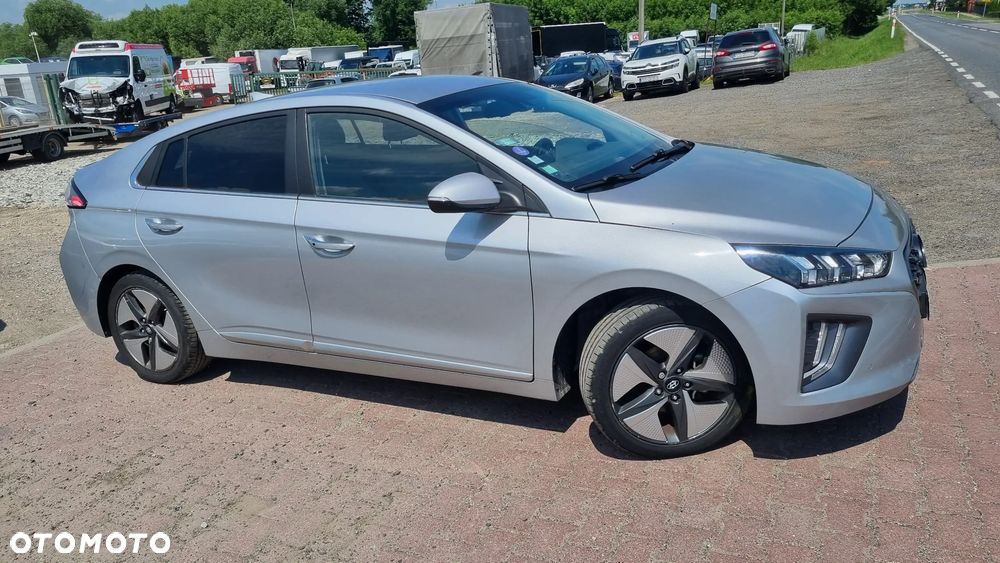 Hyundai IONIQ 1.6 GDI Advantage - 4