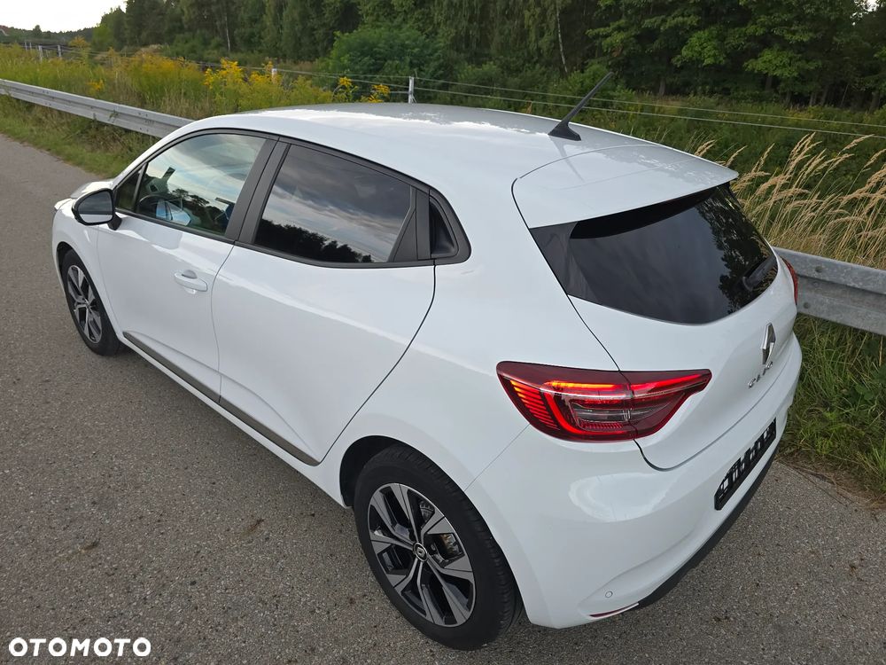 Renault Clio TCe 90 INTENS - 22