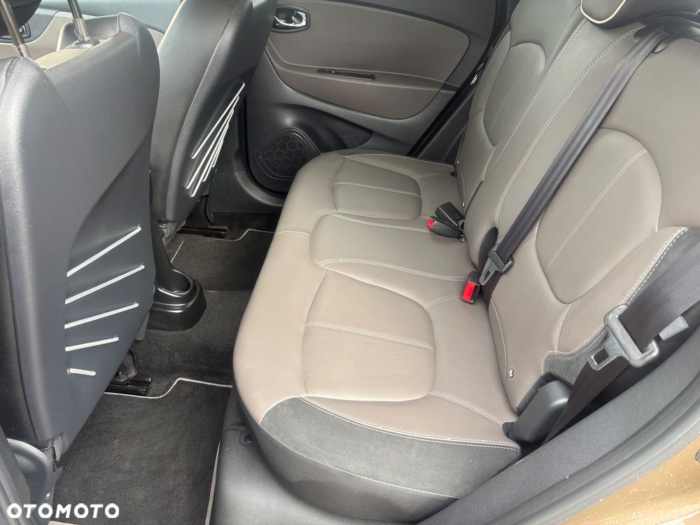 Renault Captur 1.2 Energy TCe S-Edition EDC - 26