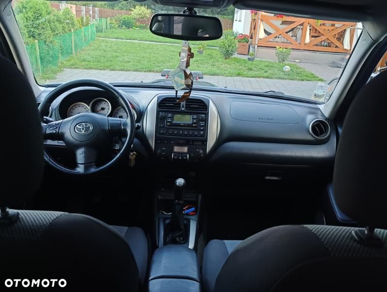 Toyota RAV4 2.0 D-4D Sol - 3