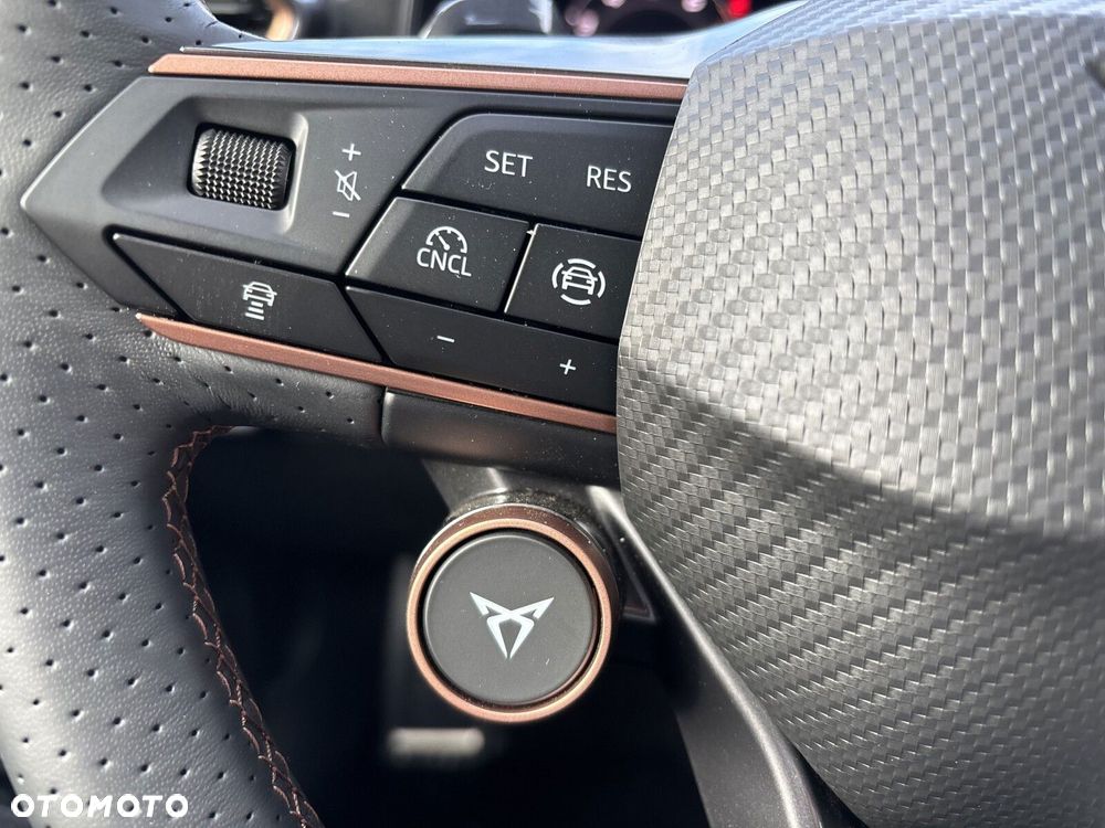 Cupra Leon Sportstourer 2.0 TSI 4Drive VZ DSG - 33